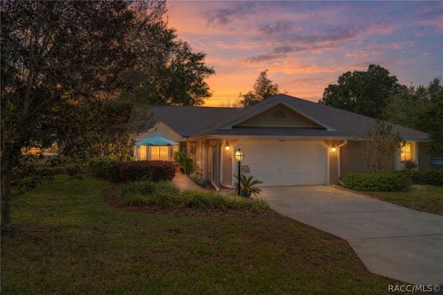 1504 N Foxboro Loop, Crystal River, FL 34429