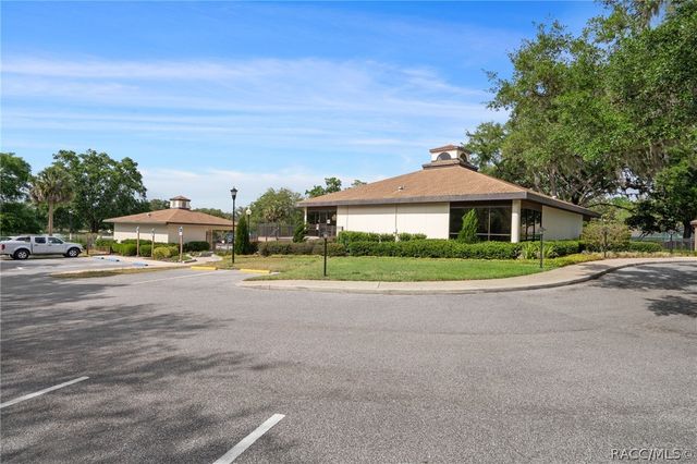 1504 N Foxboro Loop, Crystal River, FL 34429