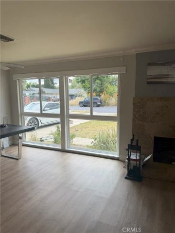 7446 Kentland, West Hills, CA 91307