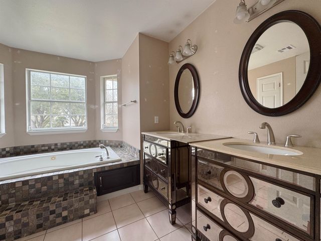 527 Watson St, Berwick, LA 70342