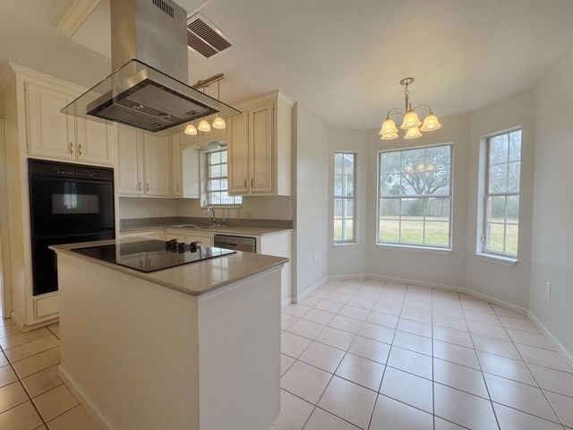 527 Watson St, Berwick, LA 70342