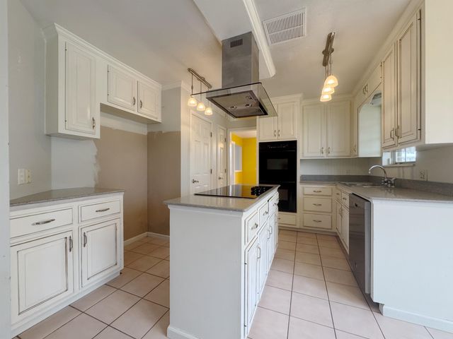 527 Watson St, Berwick, LA 70342