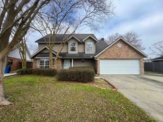 527 Watson St, Berwick, LA 70342