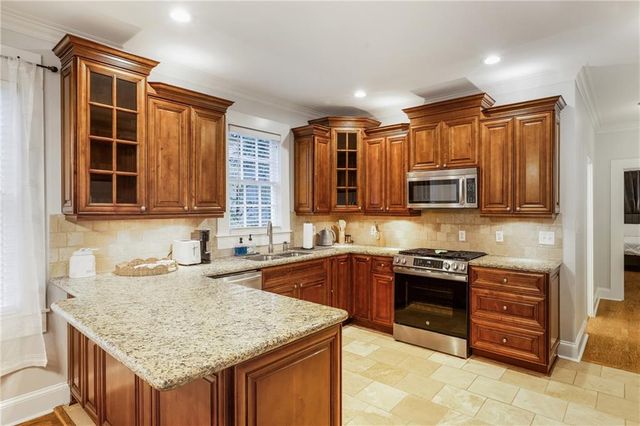 71 17th Street NE, Atlanta, GA 30309