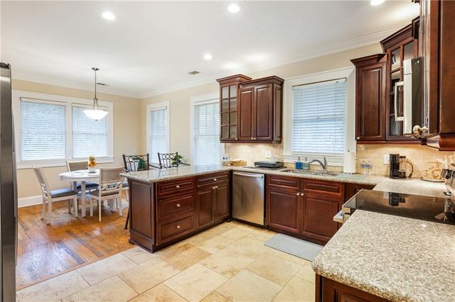 71 17th Street NE, Atlanta, GA 30309