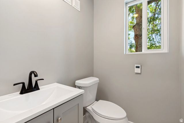 330 E BRYAN AVE, Salt Lake City, UT 84115