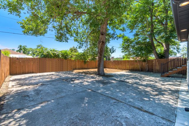 330 E BRYAN AVE, Salt Lake City, UT 84115