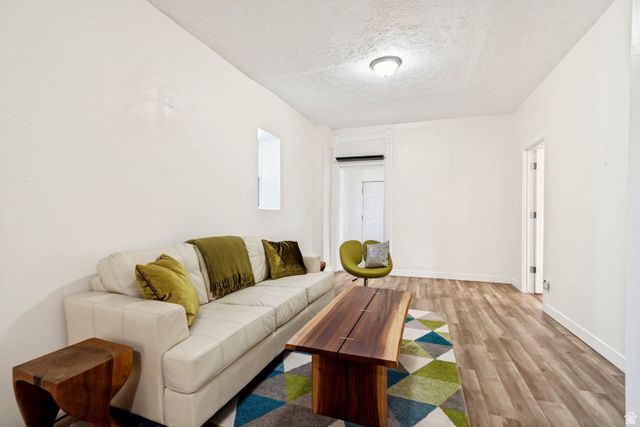 330 E BRYAN AVE, Salt Lake City, UT 84115