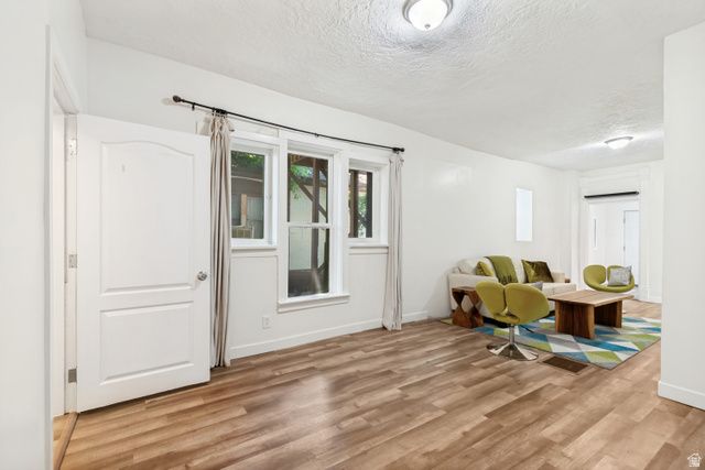 330 E BRYAN AVE, Salt Lake City, UT 84115