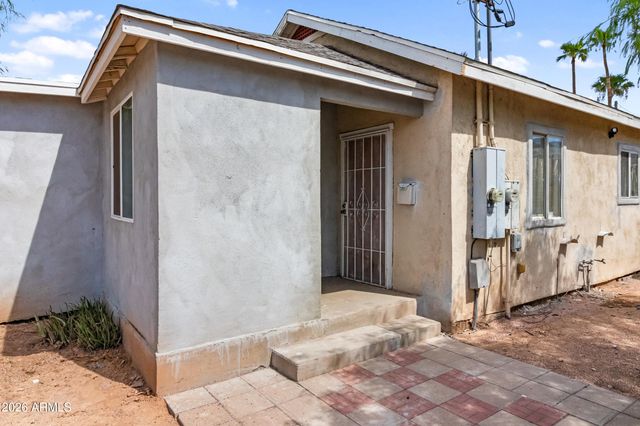 327 N 20TH Avenue, Phoenix, AZ 85009