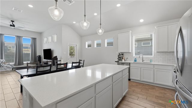 6324 Black Butte, Schertz, TX 78108