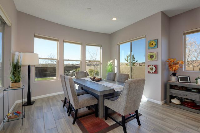 9108 Lake Isabella Way NW, Albuquerque, NM 87120