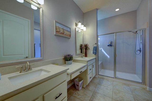 9108 Lake Isabella Way NW, Albuquerque, NM 87120