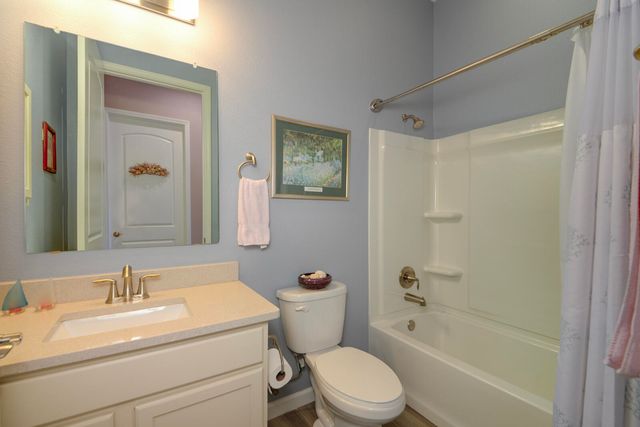 9108 Lake Isabella Way NW, Albuquerque, NM 87120