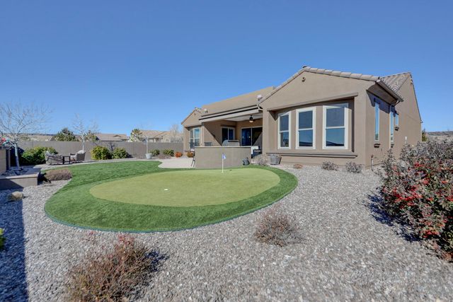 9108 Lake Isabella Way NW, Albuquerque, NM 87120