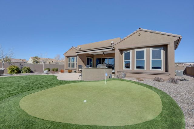 9108 Lake Isabella Way NW, Albuquerque, NM 87120