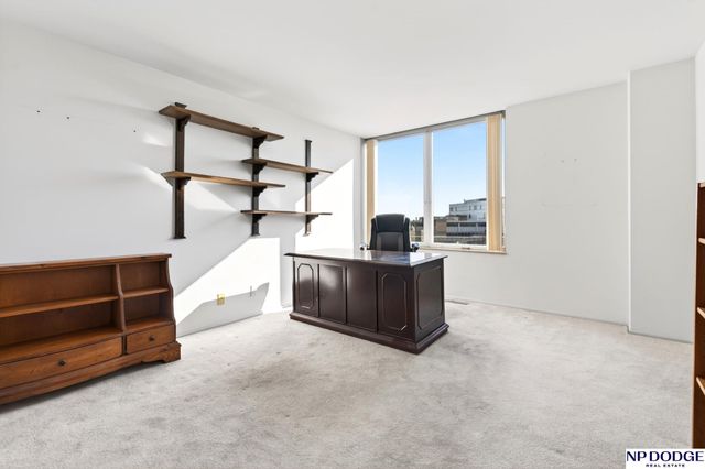 8405 Indian Hills Dr Apt 4A5, Omaha, NE 68114