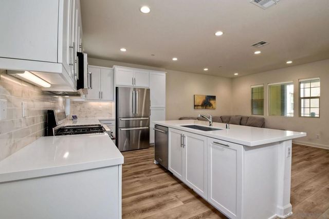 912 Slate St, San Marcos, CA 92078