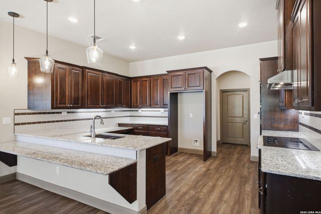 2228 Deer Run, New Braunfels, TX 78132