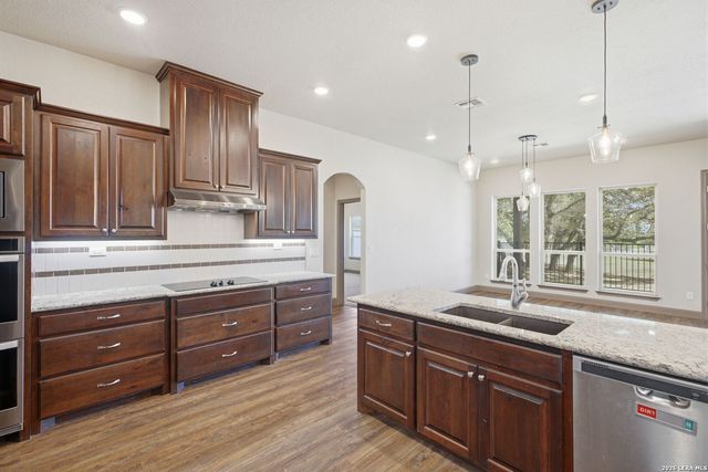 2228 Deer Run, New Braunfels, TX 78132