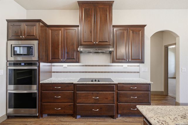 2228 Deer Run, New Braunfels, TX 78132