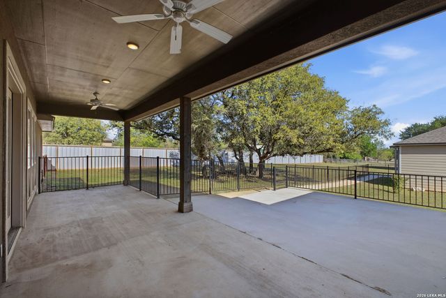 2228 Deer Run, New Braunfels, TX 78132