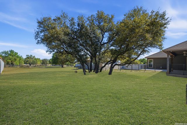 2228 Deer Run, New Braunfels, TX 78132
