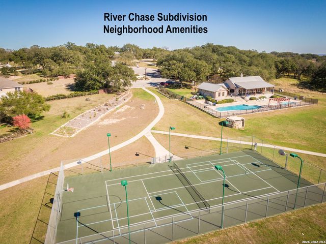 2228 Deer Run, New Braunfels, TX 78132