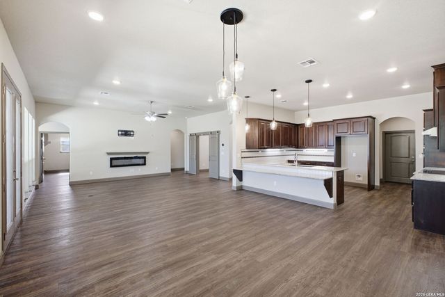 2228 Deer Run, New Braunfels, TX 78132