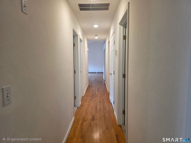 5 Oaktree Court, Bethel, CT 06801