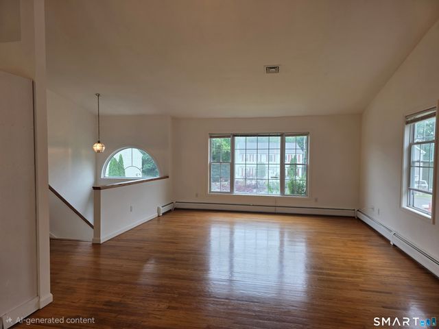 5 Oaktree Court, Bethel, CT 06801
