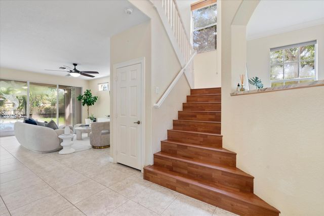 8501 PORTOBELLO Lane, Palm Beach Gardens, FL 33418