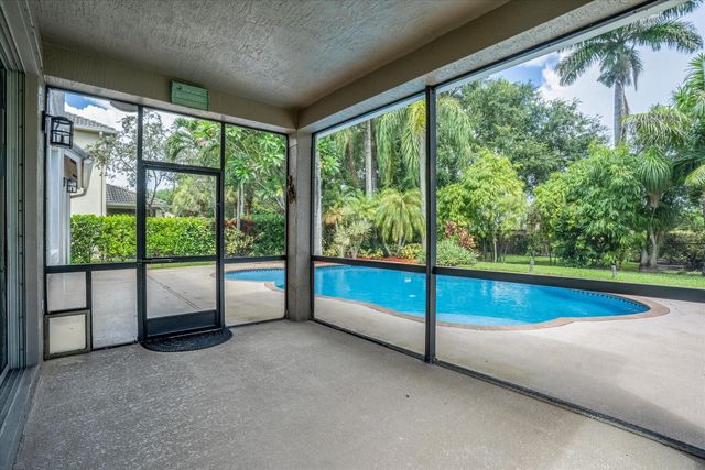 8501 PORTOBELLO Lane, Palm Beach Gardens, FL 33418