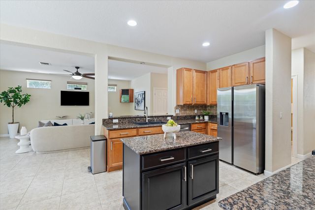 8501 PORTOBELLO Lane, Palm Beach Gardens, FL 33418