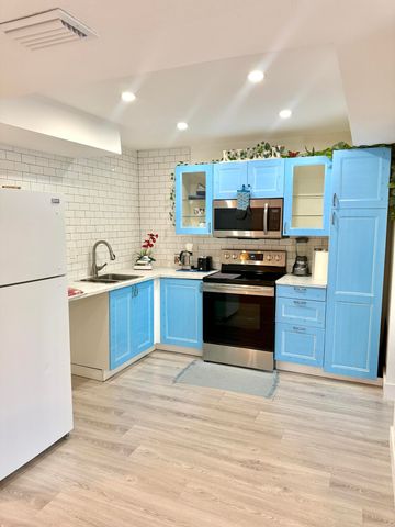 8401 W Sample Road 21, Coral Springs, FL 33065