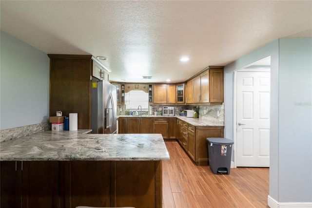 19 S TYLER AVENUE, Orlando, FL 32811