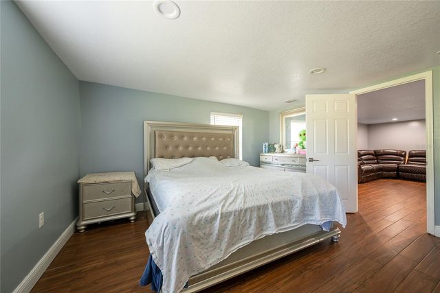 19 S TYLER AVENUE, Orlando, FL 32811