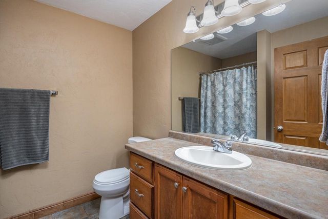1124 BOBBY COURT, Appleton, WI 54915