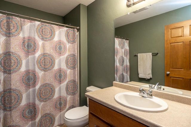 1124 BOBBY COURT, Appleton, WI 54915