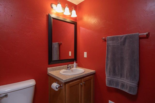 1124 BOBBY COURT, Appleton, WI 54915