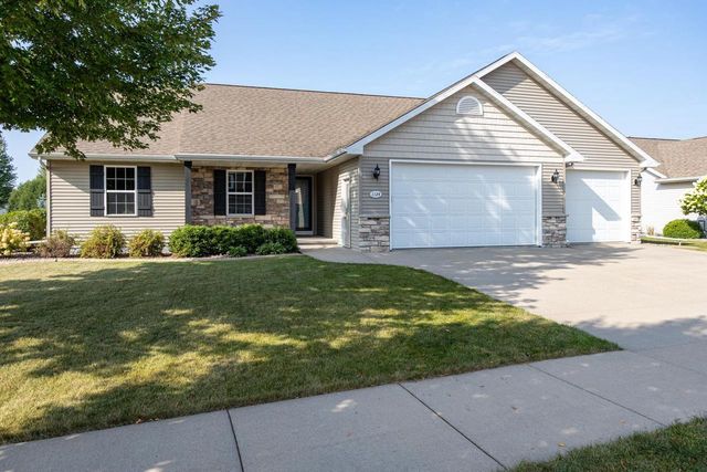 1124 BOBBY COURT, Appleton, WI 54915