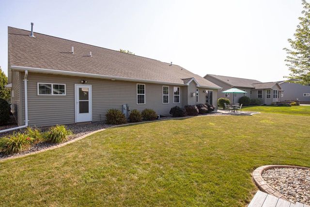 1124 BOBBY COURT, Appleton, WI 54915