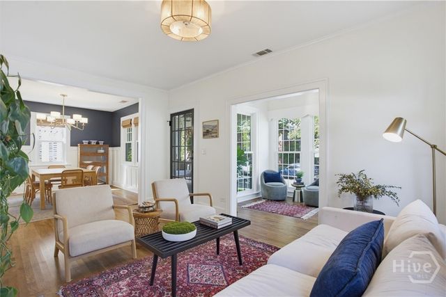 707 E 49th Street, Savannah, GA 31405