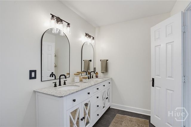 707 E 49th Street, Savannah, GA 31405
