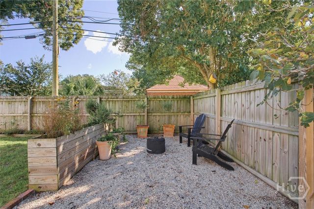 707 E 49th Street, Savannah, GA 31405