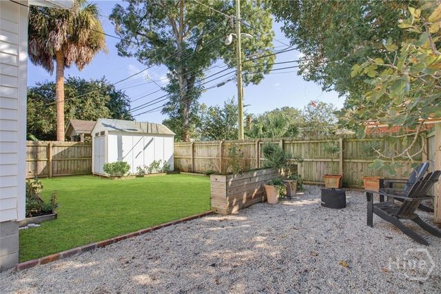 707 E 49th Street, Savannah, GA 31405