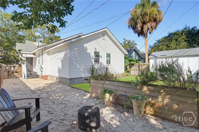 707 E 49th Street, Savannah, GA 31405