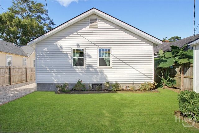 707 E 49th Street, Savannah, GA 31405