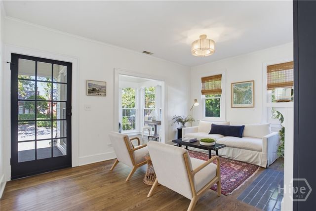 707 E 49th Street, Savannah, GA 31405