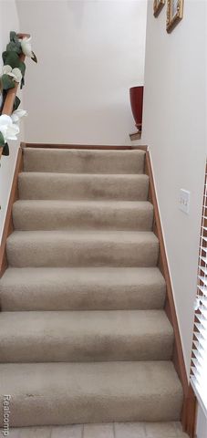 37860 N Laurel Park Drive, Livonia, MI 48152